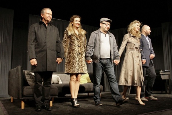 "Intryga". Teatr Kamienica w Warszawie. Obsada: Joanna Koroniewska, Beata cibakówna, Szymon Bobrowski, Tomasz Stockinger, Zbigniew Zamachowski. Tarnobrzeg. 30.11.2015.